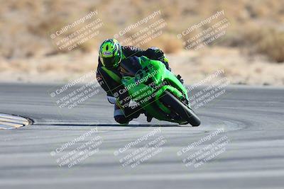 media/Jan-10-2025-CVMA Friday Practice (Fri) [[489e0da257]]/Group 4 and Trackday/Session 4 (Turn 16)/